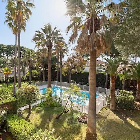 Apartment Vue Piscine, Proche *